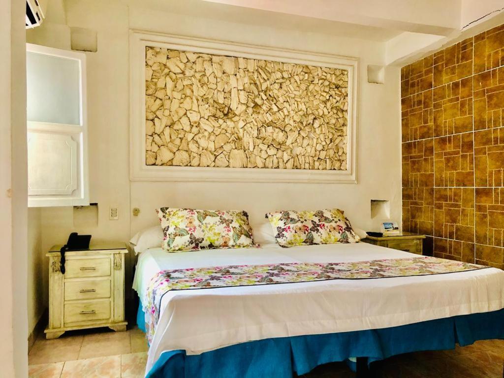 Antigua Calle Almudena Hotel Cartagena Luaran gambar