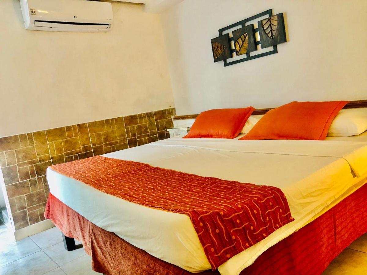 Antigua Calle Almudena Hotel Cartagena Luaran gambar