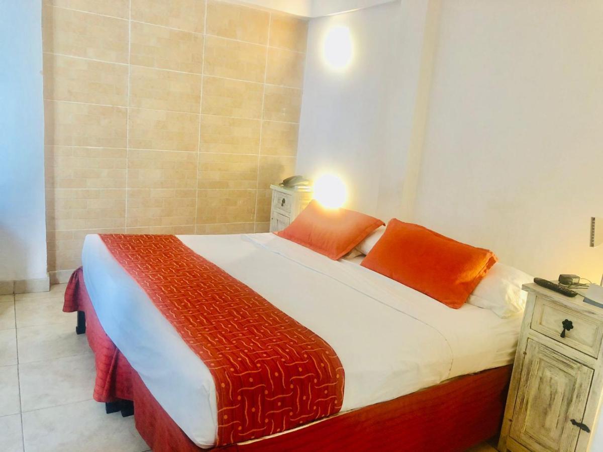 Antigua Calle Almudena Hotel Cartagena Luaran gambar