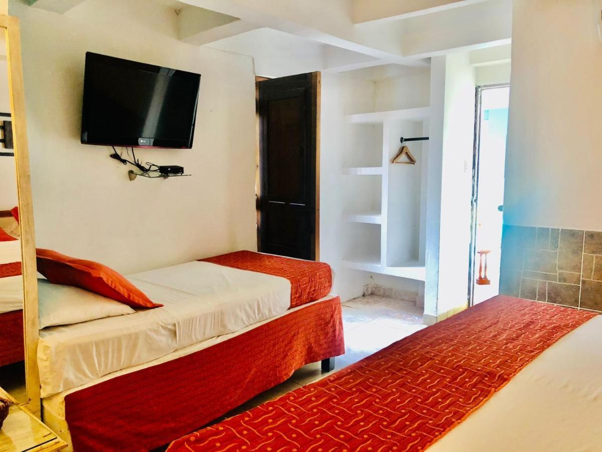 Antigua Calle Almudena Hotel Cartagena Luaran gambar