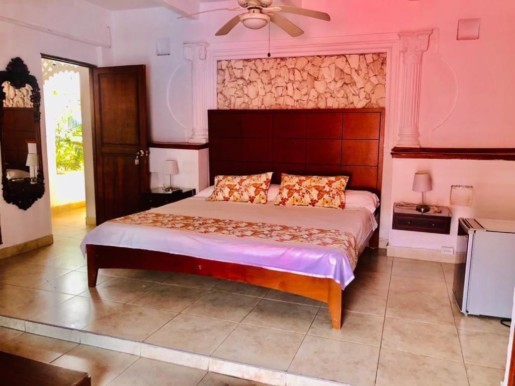 Antigua Calle Almudena Hotel Cartagena Luaran gambar