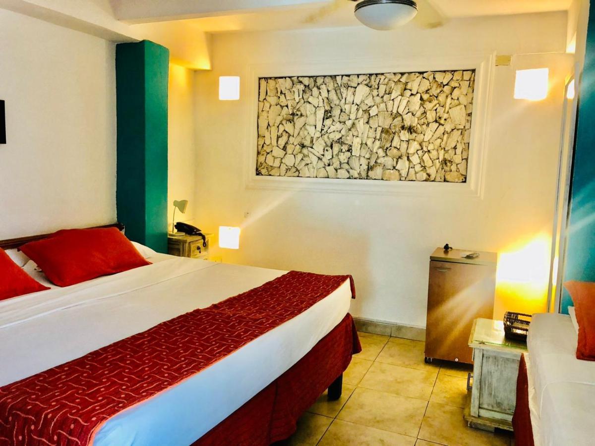Antigua Calle Almudena Hotel Cartagena Luaran gambar